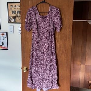 V neck Floral midi Dress with sleeves